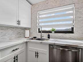 1000 Colony Point Cir 501, Pembroke Pines FL 33026