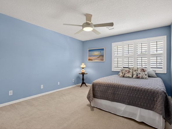 315 Deer Creek Lakeside Way 315, Deerfield Beach FL 33442