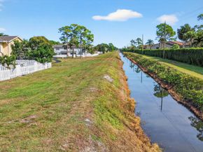 212 Foxtail Drive G, Greenacres FL 33415