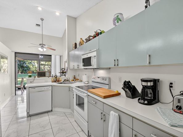 7147 Le Chalet Boulevard, Boynton Beach FL 33472