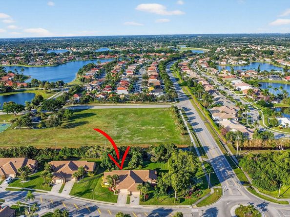 7147 Le Chalet Boulevard, Boynton Beach FL 33472