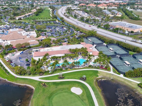 7147 Le Chalet Boulevard, Boynton Beach FL 33472