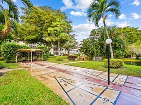 5151 W Oakland Park Blvd 309, Lauderdale Lakes FL 33313