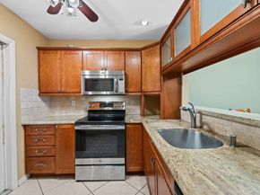 5151 W Oakland Park Blvd 309, Lauderdale Lakes FL 33313