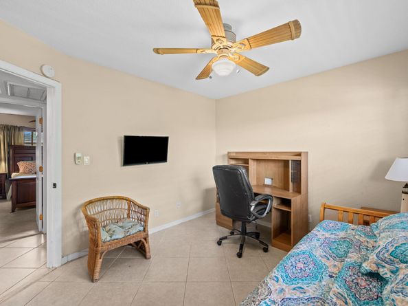 5151 W Oakland Park Blvd 309, Lauderdale Lakes FL 33313