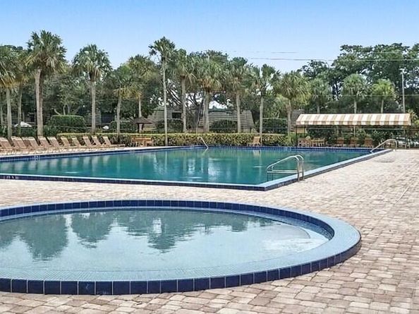 2791 Village Boulevard 105, West Palm Beach FL 33409