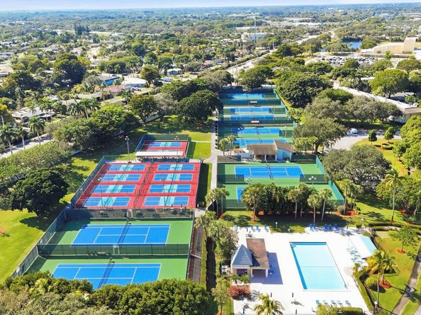 2901 Victoria Cir B2, Coconut Creek FL 33066