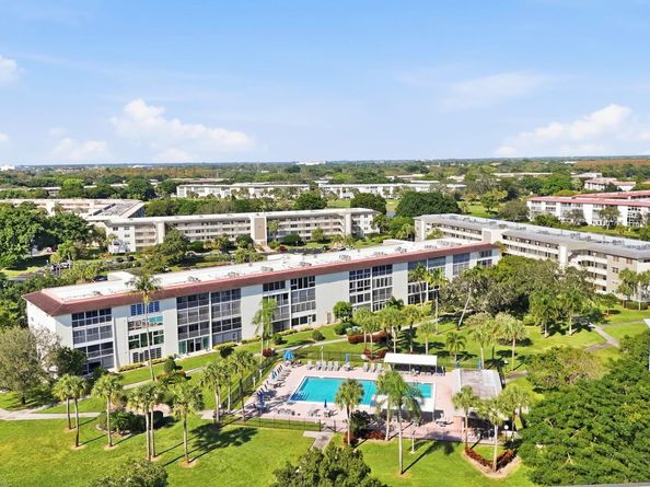 2901 Victoria Cir B2, Coconut Creek FL 33066