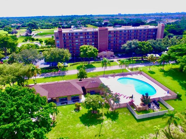 4570 NW 18th Avenue 609, Deerfield Beach FL 33064