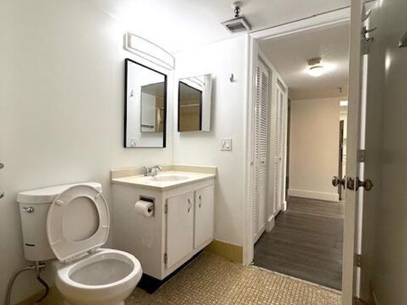 4570 NW 18th Avenue 609, Deerfield Beach FL 33064