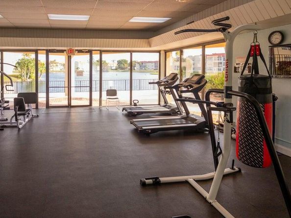 3091 E Sun Sunrise Lakes Drive E 207, Sunrise FL 33322