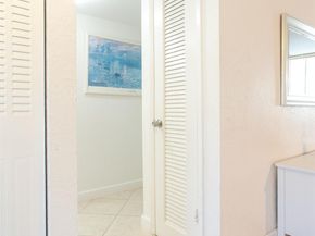 3091 E Sun Sunrise Lakes Drive E 207, Sunrise FL 33322