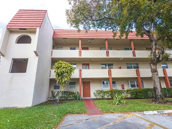 3091 E Sun Sunrise Lakes Drive E 207, Sunrise FL 33322