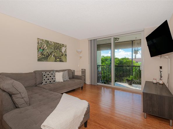 5300 NE 24 Terrace 512, Fort Lauderdale FL 33308
