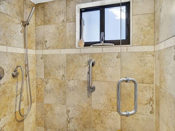 900 NE Spanish River Boulevard 2w, Boca Raton FL 33431