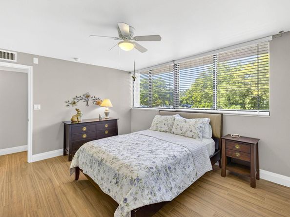 900 NE Spanish River Boulevard 2w, Boca Raton FL 33431