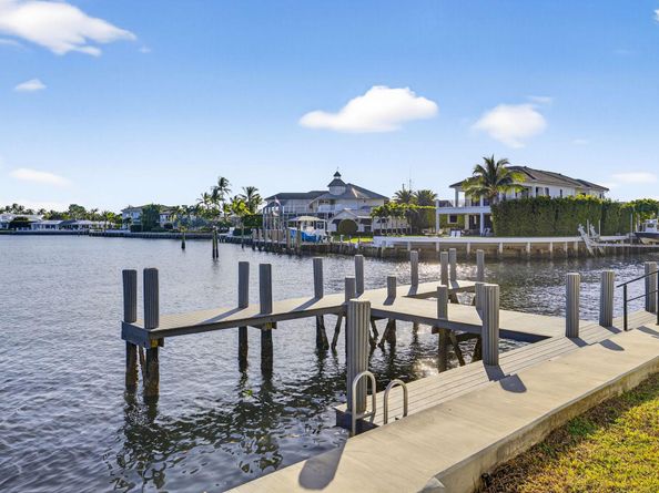 900 NE Spanish River Boulevard 2w, Boca Raton FL 33431