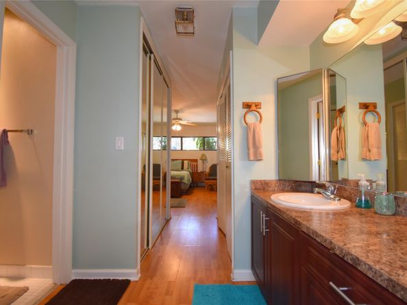 1748 NW 74th Ave 19, Plantation FL 33313