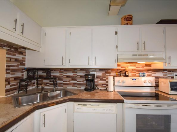 1748 NW 74th Ave 19, Plantation FL 33313