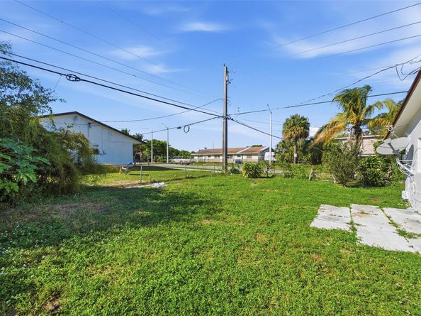 Undisclosed Address #FX-10539047, Fort Lauderdale FL 33311