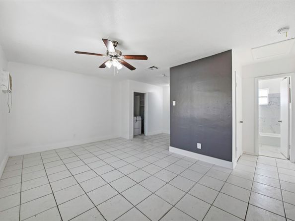 Undisclosed Address #FX-10539047, Fort Lauderdale FL 33311