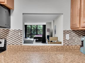 1000 Parkview Dr 306, Hallandale Beach FL 33009