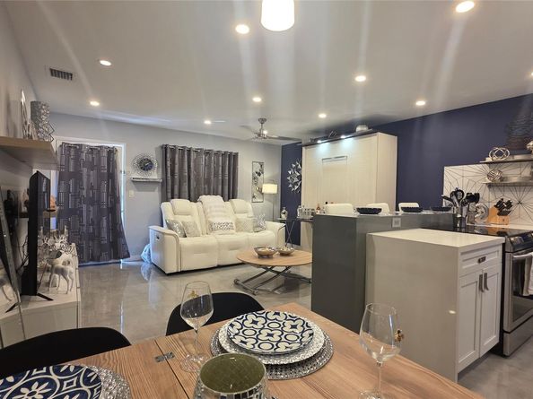 15610 NE 6th Ave 36D, Miami FL 33162