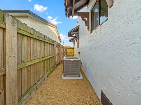 342 Malverne Road, West Palm Beach FL 33405