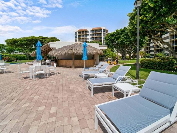 899 Jeffery Street 614, Boca Raton FL 33487