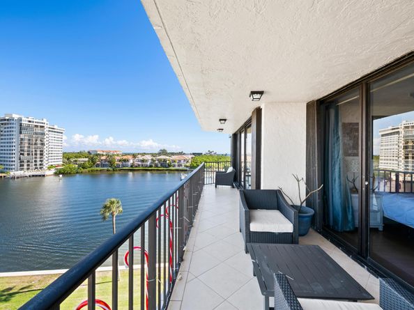 899 Jeffery Street 614, Boca Raton FL 33487