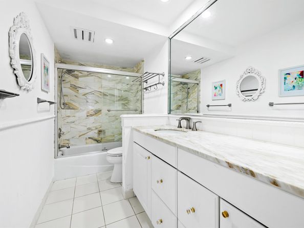 899 Jeffery Street 614, Boca Raton FL 33487