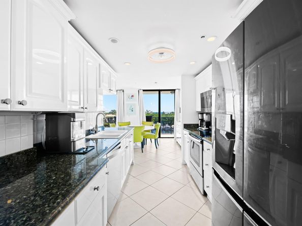 899 Jeffery Street 614, Boca Raton FL 33487