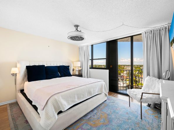 899 Jeffery Street 614, Boca Raton FL 33487