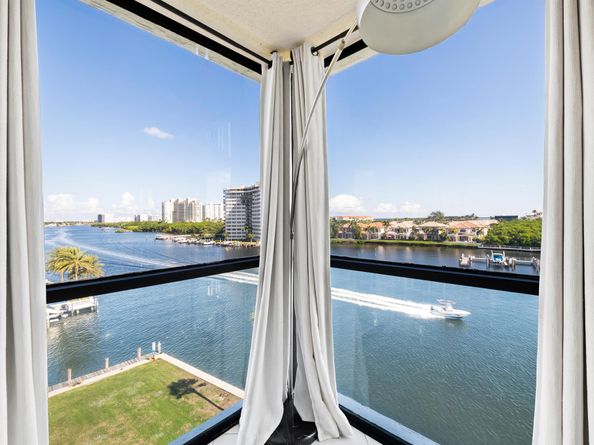 899 Jeffery Street 614, Boca Raton FL 33487