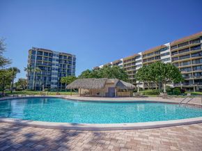 899 Jeffery Street 614, Boca Raton FL 33487