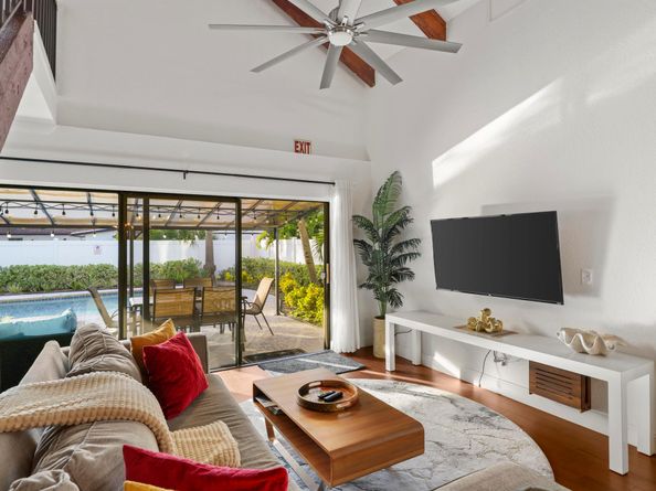 15881 SW 8th Avenue, Delray Beach FL 33444