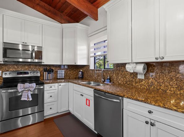 15881 SW 8th Avenue, Delray Beach FL 33444