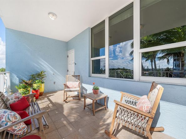 701 SE 21st Ave 301, Deerfield Beach FL 33441