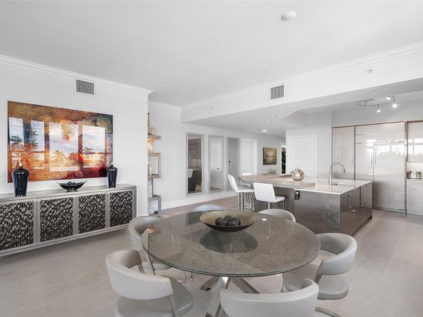 701 SE 21st Ave 301, Deerfield Beach FL 33441