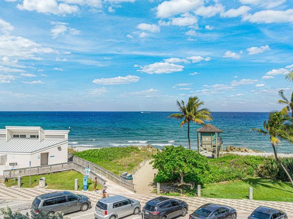 701 SE 21st Ave 301, Deerfield Beach FL 33441