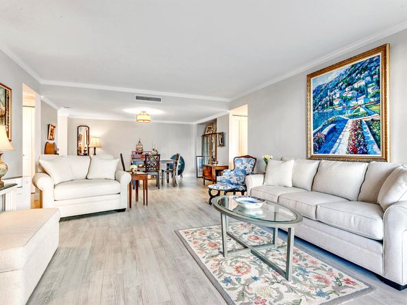 1801 S Flagler Drive 205, West Palm Beach FL 33401