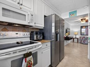 109 Paradise Harbour Boulevard 409, North Palm Beach FL 33408