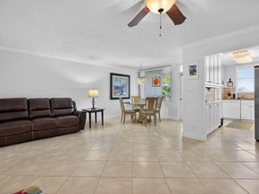 109 Paradise Harbour Boulevard 409, North Palm Beach FL 33408