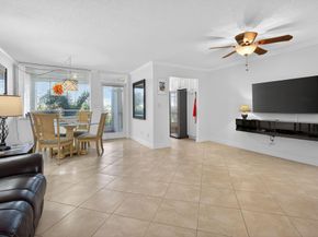 109 Paradise Harbour Boulevard 409, North Palm Beach FL 33408