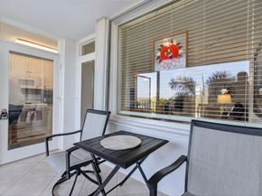 109 Paradise Harbour Boulevard 409, North Palm Beach FL 33408