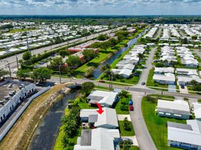 1702 SW 14th Avenue, Boynton Beach FL 33426