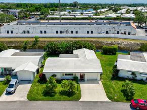 1702 SW 14th Avenue, Boynton Beach FL 33426