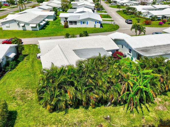 1702 SW 14th Avenue, Boynton Beach FL 33426