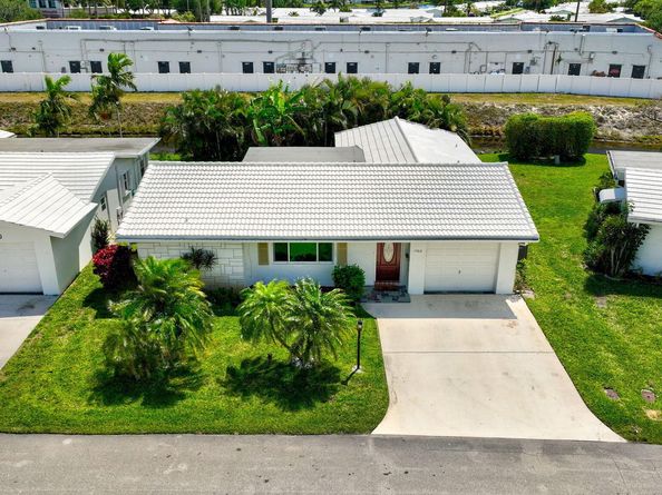 1702 SW 14th Avenue, Boynton Beach FL 33426