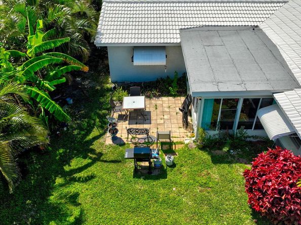 1702 SW 14th Avenue, Boynton Beach FL 33426